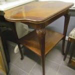 674 3320 LAMP TABLE